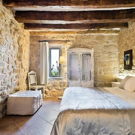 Catalunya Casas Fabulous For 28 With Heated Pool * Tora de Riubregos