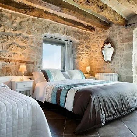 Catalunya Casas Fabulous For 28 With Heated Pool